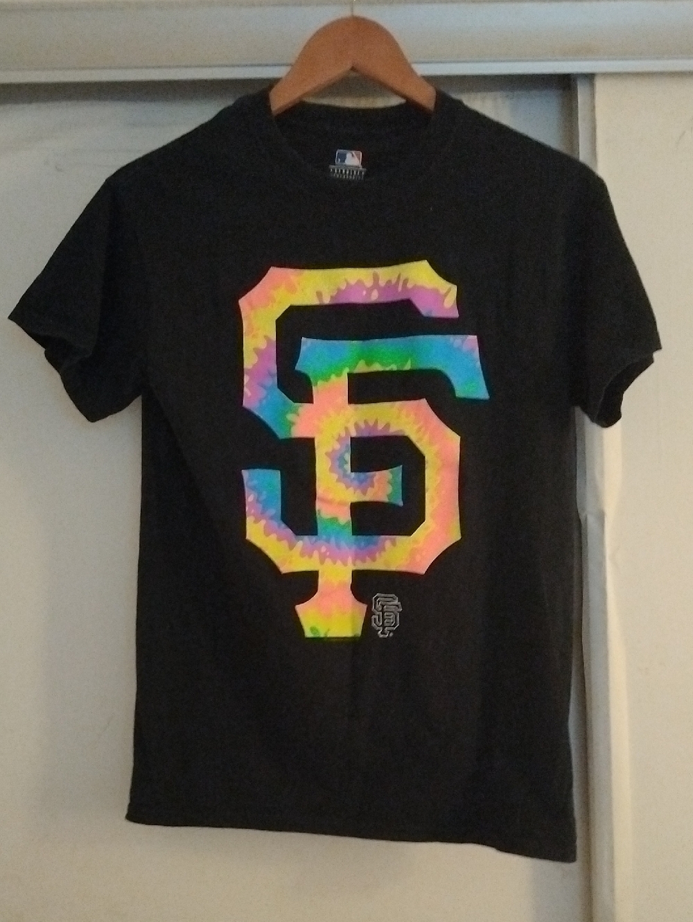 NEW San Francisco Giants Black Tee with Neon Tie-Dye SF Logo - Small Adult